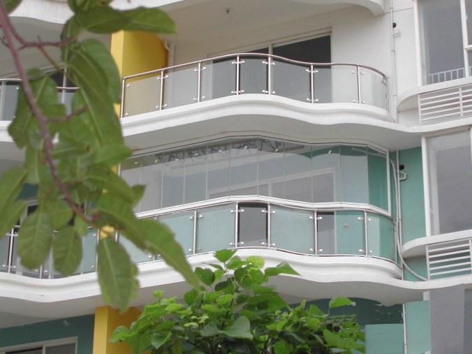 ���̰���